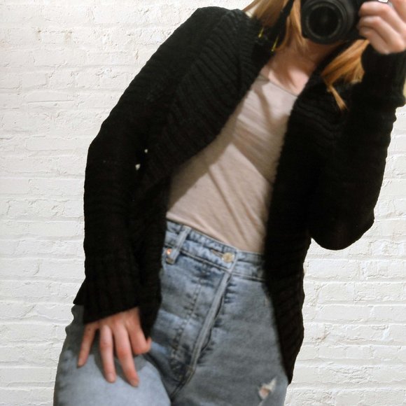 3/$15 🌺Element Black Knitted Cardigan - Picture 8 of 8